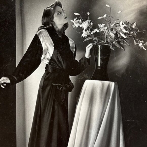 Silk Full Length Robe - Picture 2 of 2